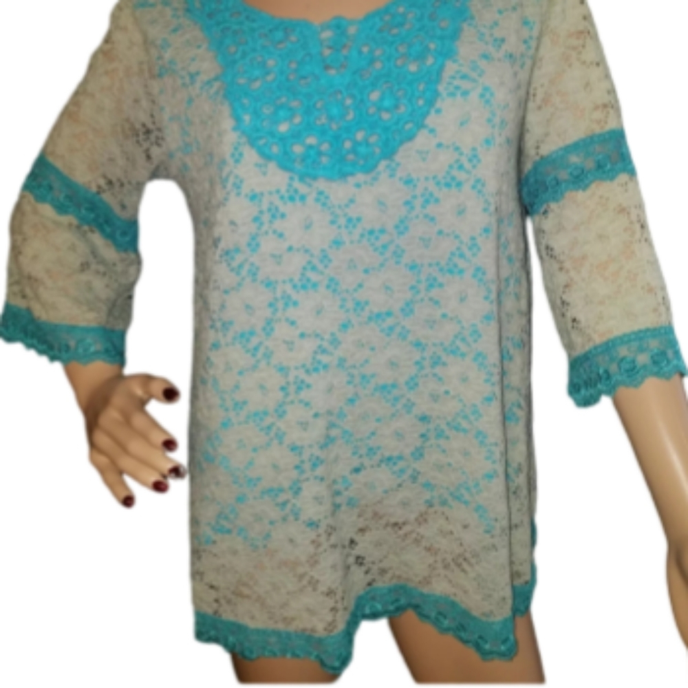 L&B Western Floral Crochet Tunic Top over Attached Teal Tank Size S-M